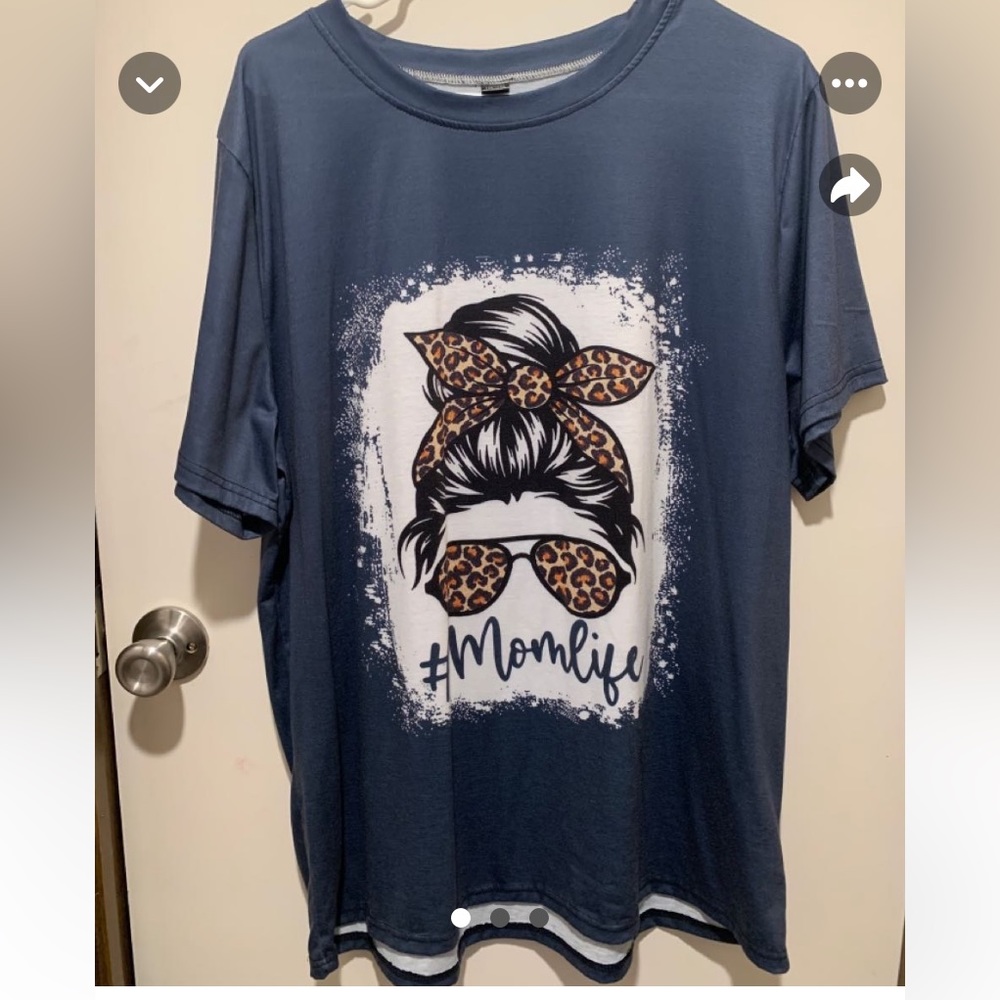 Womens top fits 2XL, tag says 3X NWOT